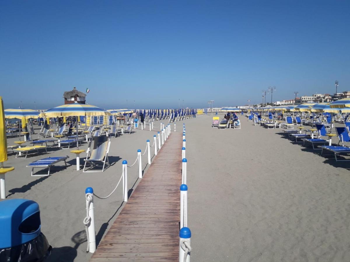 B&B Acquamarina Lido di Ostia Exterior photo